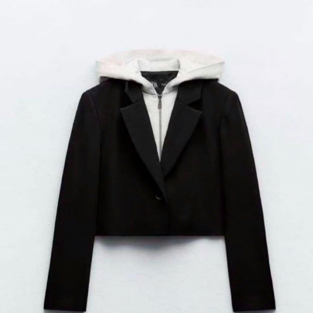 Zara Black crop blazer with hoodie